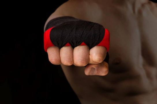 Как правильно наматывать боксерские бинты